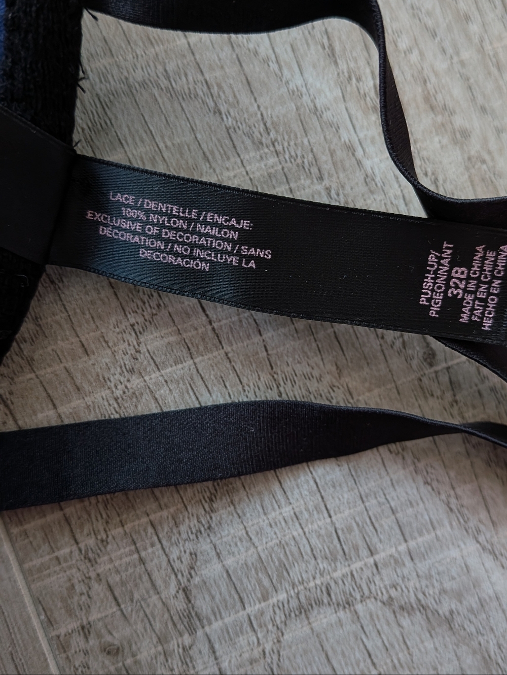 Victoria's Secret Navy Blue Black Lace Front Clasp Strap Push Up Bra 32B - Picture 7 of 8